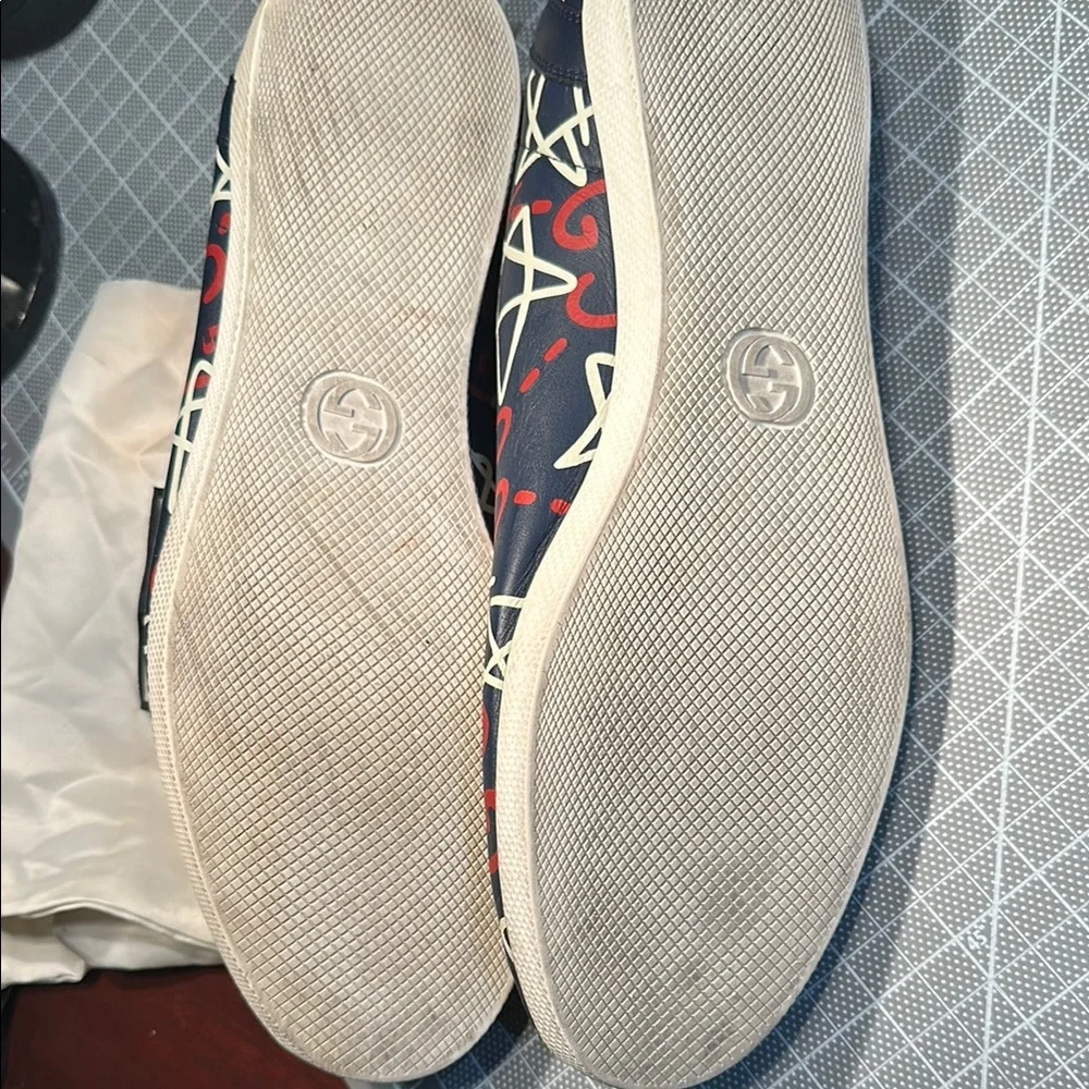 Gucci Ghost Sneakers size 10.5